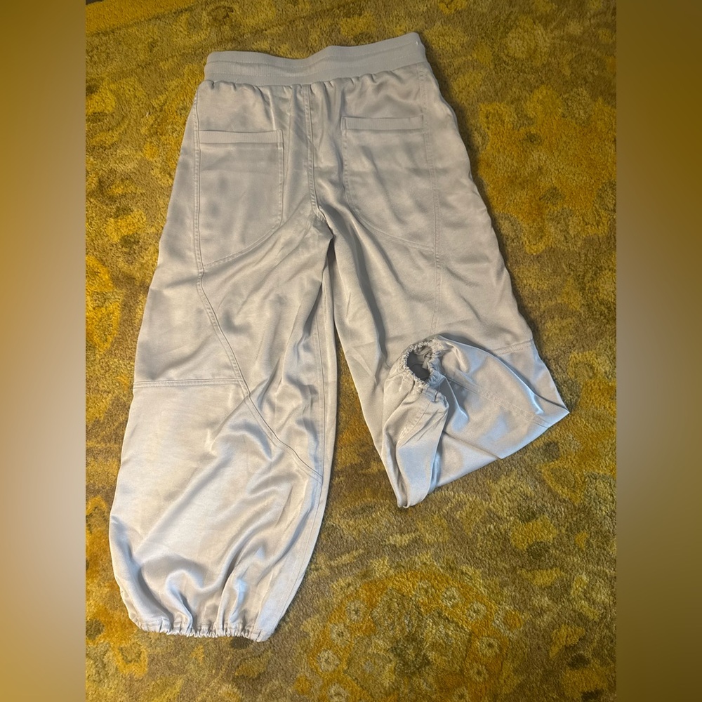 Daily Practice Gray Ruched Skirt